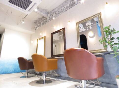 【南行徳】≪社会保険完備・ヘッドスパとデザインカラーが人気≫周辺地域の中でも特に高単価！全メニューにヘッドスパがついた髪質改善に特化したサロンです！「Hair＆Spa TOUKA南行徳店（ヘアーアンドスパミナミギョウトクテン）」からスタイリスト（美容師）の求人☆★