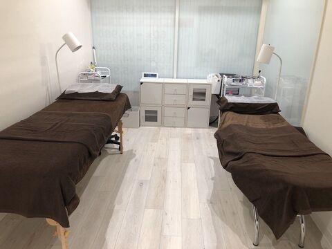 Eye Designers 三軒茶屋店（アイ デザイナーズ サンゲンヂャヤテン）