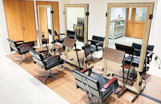 hair salon AMOR 高田馬場店（ヘアー サロン アモル タカダノババテン）