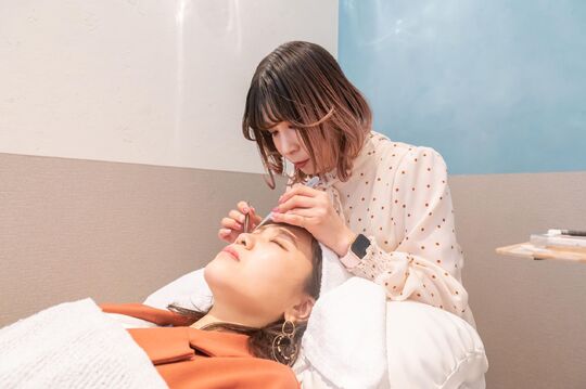chouchou.eyelash 柏の葉店（シュシュドットアイラッシュカシワ カシワノハテン）
