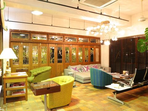 THE COLORS（ザ カラーズ）