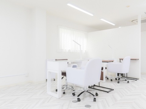 free nail 天六店（フリー ネイル テンロクテン）