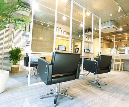 LUA by aivee 三鷹（エルア バイ アイビー ミタカ）