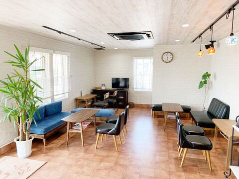 【西那須野】≪入客チャンスあり≫≪社会保険完備≫≪有給休暇10日付与≫充実した福利厚生面。有給や公休を繋げて連休取得も可能！長く安心して働けるサロン“abox tipsy（アボックスティプシー）”からスタイリスト（美容師）の求人☆★