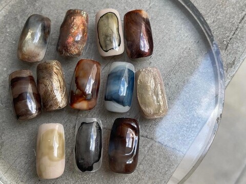 dipty MOILA（ディプティ モイラ）