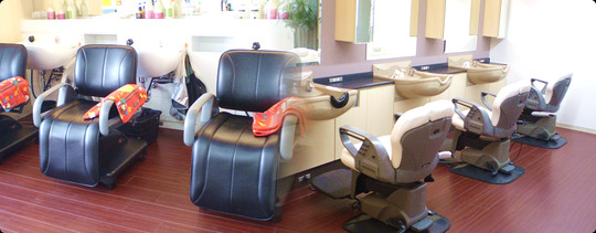 Hair Salon Unity（ヘア サロン ユニティ）