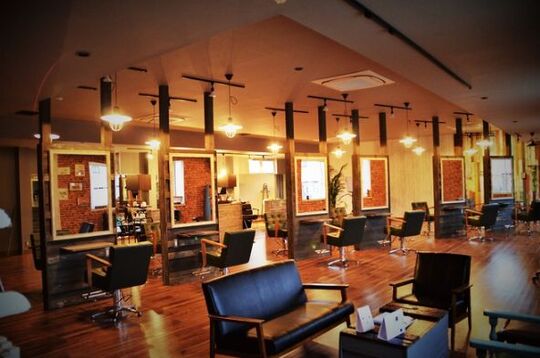 Hair design D.（ヘアー デザイン ディードット）