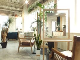 株式会社UNBIRTHDAY