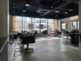 株式会社エイチ