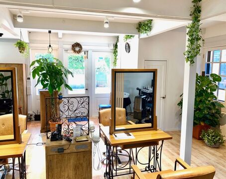 【大橋】≪平均退勤時間18:00〜19:00≫上質な薬剤・高いリピート率で若いお客様を中心に人気上昇中！！自分らしくお仕事できるプライベートヘアサロン「Waltz（ワルツ）」からスタイリスト（美容師）の求人★☆★