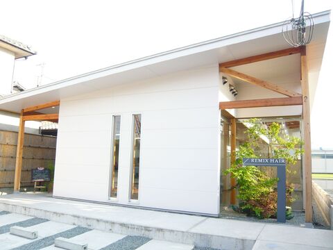 REMIX HAIR（リミックス ヘアー）