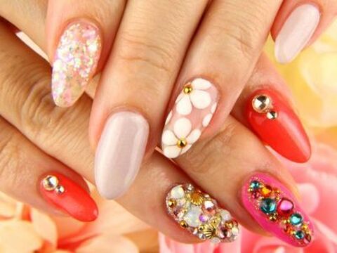 nail salon SOU 心斎橋店（ネイルサロンソウシンサイバシテン）