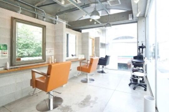 Labora.hair（ラボラ ヘアー）