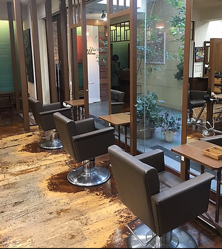 janji（ジャンジー）