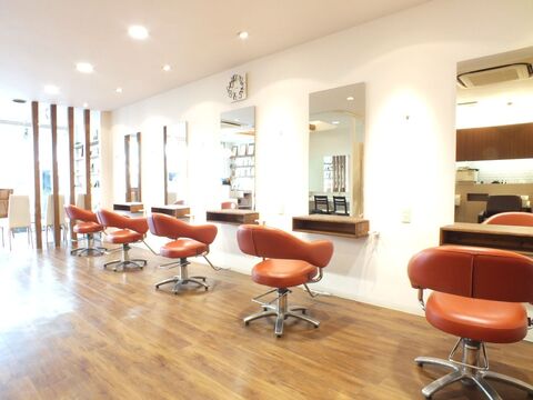 Marry’s 西院（マリィズ サイイン）