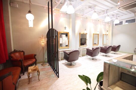 Die Hare（ディ ハーレ）