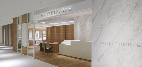 WHITEHOUSE大阪店（ホワイトハウスオオサカテン）