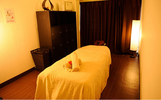 p-Grandi 新宿店（ピーグランディ シンジュクテン）