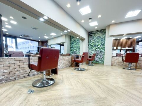 Ray 新守谷店（レイ シンモリヤテン）