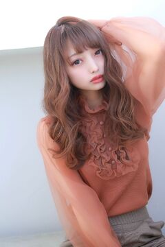 ACNE 東三国（アクネ ヒガシミクニ）