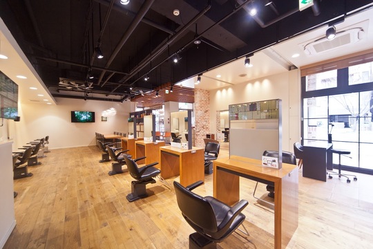 LARANJE DANBARA（ラランジェ ダンバラ）