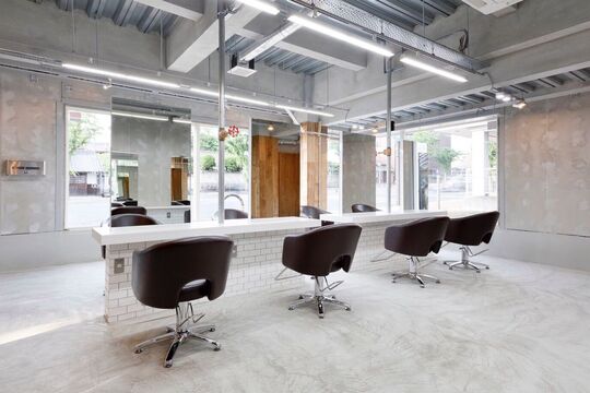 Cuore hair 喜連瓜破店（クオレ ヘアー キレウリワリテン）