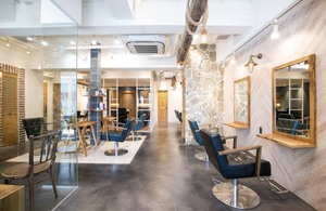 有限会社キツネの卵