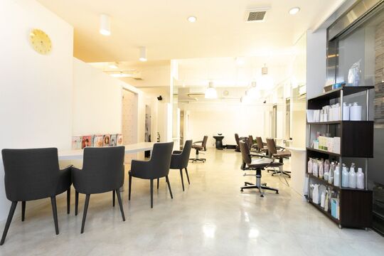 Yutaka Hair 真美ヶ丘店（ユタカ ヘアー マミガオカテン）