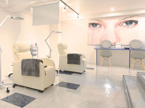 ism eyelash（イズム アイラッシュ）