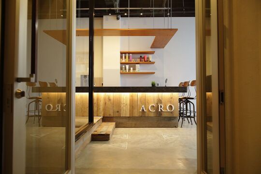 ACRO HAIR&NAIL（アクロ ヘアーアンドネイル）