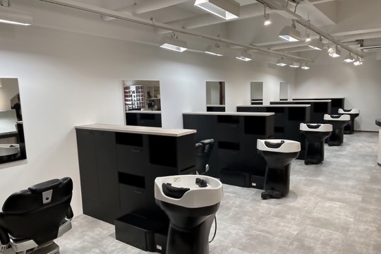 FRISEUR（フリゼーア）