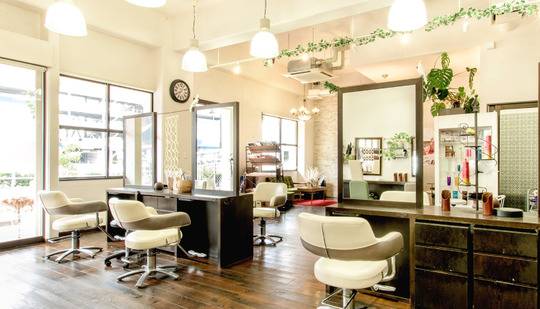 REJOUIR 高辻店（リジェール タカツジテン）