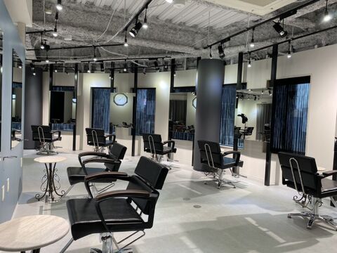 Vision 梅田店（ヴィジョン ウメダテン）