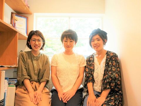 【JR尼崎】≪毎週月日定休≫≪平均17時退勤≫ママが働きやすい環境づくりを心掛けています！正社員でもパートでも相談可能！可愛い雑貨が並ぶアットホームサロン「Chouchou（シュシュ）」からスタイリスト（美容師）の求人☆☆