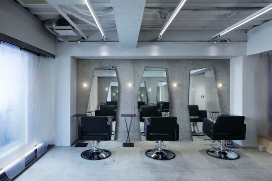 STUD（スタッド）