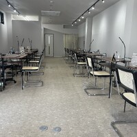 株式会社ラレーヌ