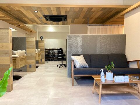 bloom hair design due（ブルーム ヘア デザイン ドゥーエ）