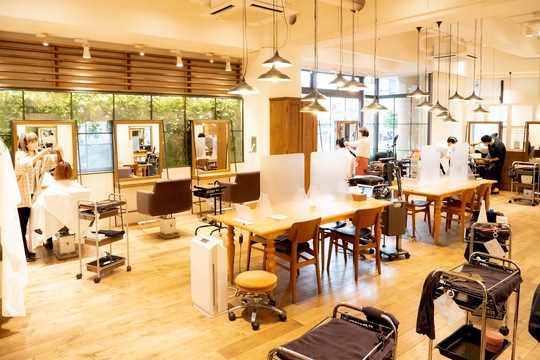 LARANJE HIKARIMACHI（ラランジェ ヒカリマチ）