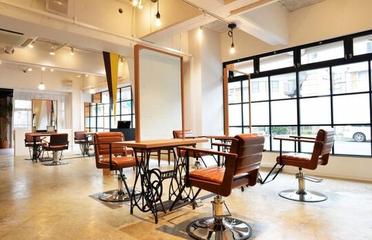 DOUBLE CONNECTION（ダブル コネクション）