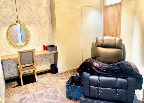 Aries 心斎橋店（アリーズ シンサイバシテン）