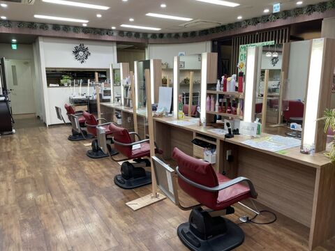 モリワキ美容室 交野店（モリワキビヨウシツ カタノテン）