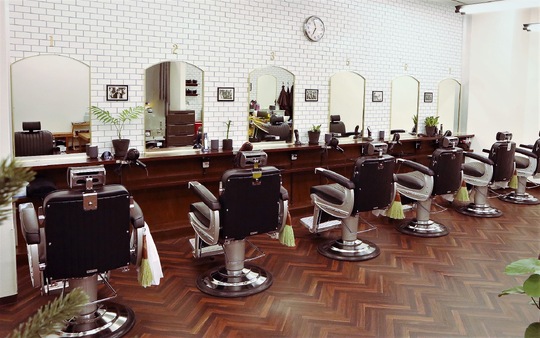 SHINYA HAIRS ラパーク岸和田（シンヤ ヘアーズ ラパークキシワダ）