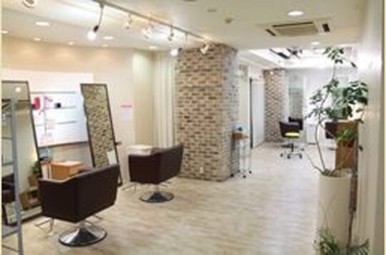 calyx 大久保店（ケイリクス オオクボテン）