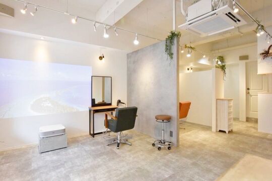 slow hair×share（スロウ ヘアシェア）