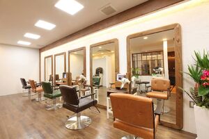 株式会社chacha blanc