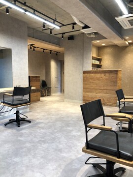 MAISON （メゾン）