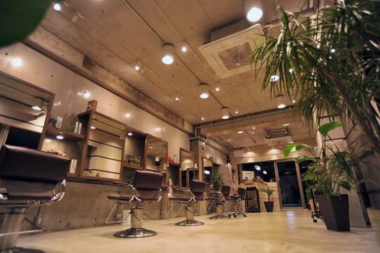 4H＋（フォーエイチプラス）