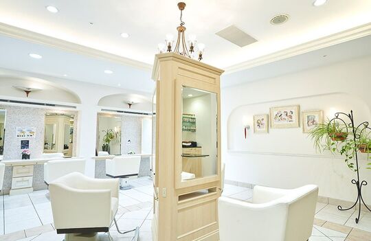 MON REVE TSUBOUCHI リーガロイヤルホテル（モン レーブ ツボウチ リーガロイヤルホテル）