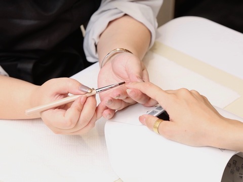 LOWE nailsalon（ロー ネイルサロン）