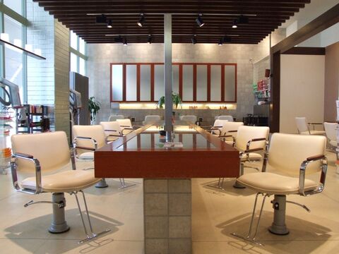 BRAVE モラージュ柏店（ブレイブ モラージュカシワテン）